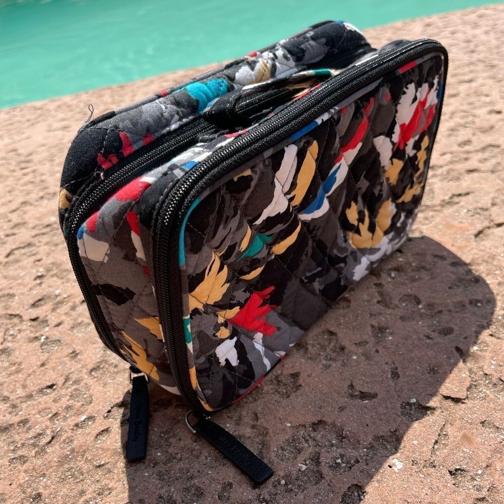 Vera Bradley cosmetic bag